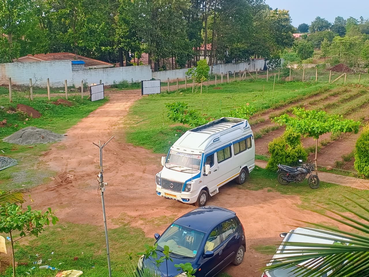 18 Seater Vehicle Rental